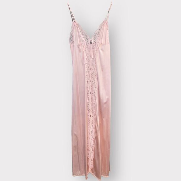 70’s Pastel Pink Lace Detailed Robe & Nightgown by Tom Bezduda for Barad Co. - Picture 10 of 13